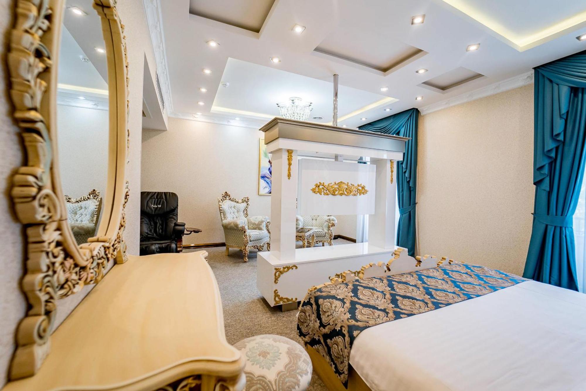 Aqua Hotel Тбілісі Екстер'єр фото